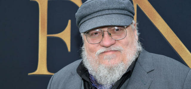 George R. R. Martin fait l’éloge du premier épisode pilote de House of the Dragon George R. R. Martin fait l’éloge du premier épisode pilote de House of the Dragon